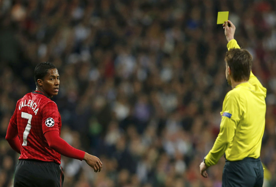 Antonio Valencia participa en el 1-1 de Manchester United y Real Madrid