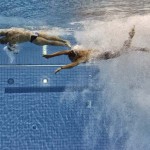 LONDRES. Los británicos Thomas Daley (i) y Peter Waterfield compiten en la disciplina de salto de plataforma sincronizada de 10 metros de los Juegos Olímpicos de Londres 2012. Foto: EFE