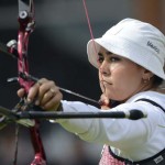 LONDRES. La arquera mexicana Aida Román durante su participación en la competición de tiro con arco individual en los Juegos Olímpicos en Londres. Foto: EFE