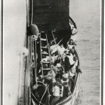 Pasajeros rescatados del Titanic Fotografía tomada a los pasajeros rescatados de los botes salvavidas del Titanic. Foto: © National Maritime Museum