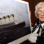 Imagen de archivo datada el 11 de abril de 2002 de Millvina Dean, última superviviente de la tragedia del Titanic.
