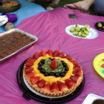 Una tarta de frutas hecho por Sarah Vélez fue uno de los postres que más llamó la atención en el picnic vegano. Una tarta de frutas hecho por Sarah Vélez fue uno de los postres que más llamó la atención en el picnic vegano.
